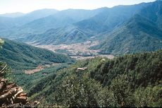 1045_Bhutan_1994_Tigernestkloster.jpg